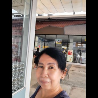 408366 Single woman from Bang Nam Priao, Chachoengsao, Thailand