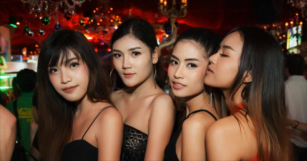 4 Thai women out partying
